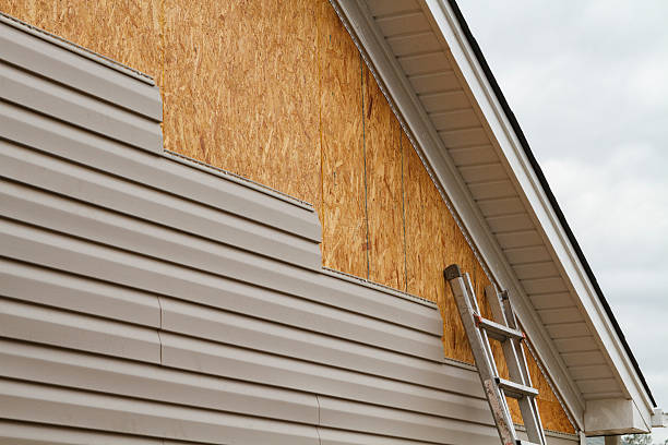 Professional Siding Installation technician working in Buena Vista, PA